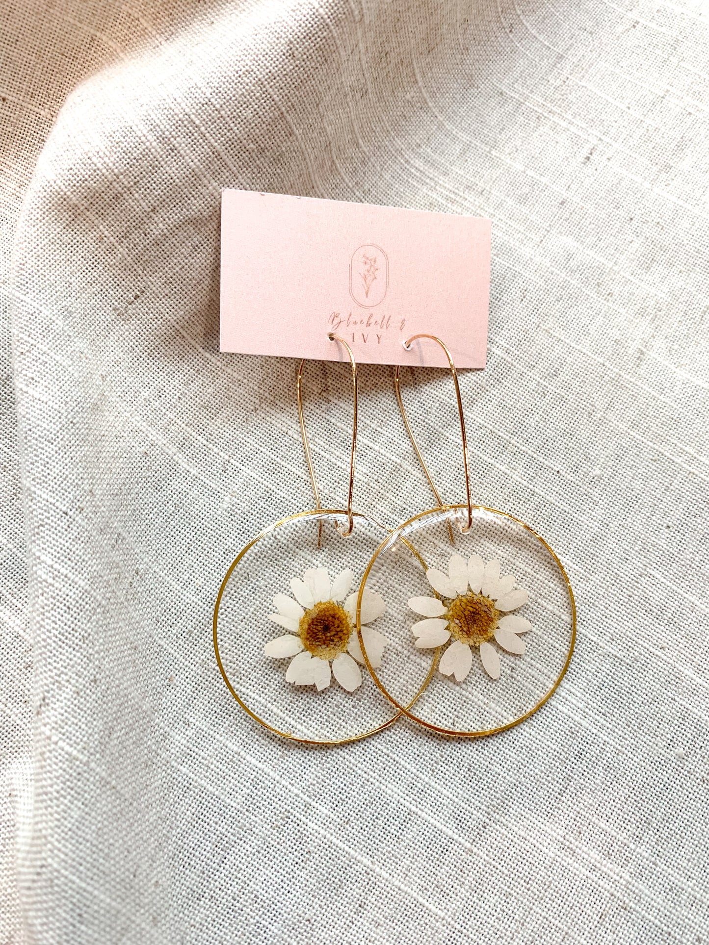 Daisy Radiance Dangle