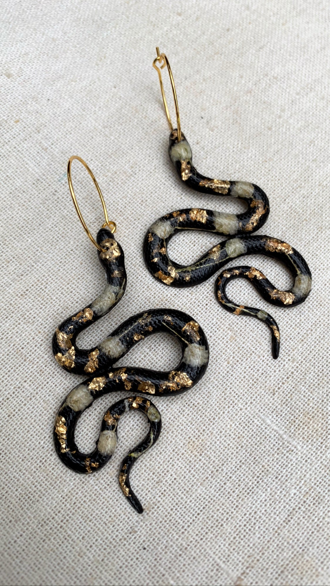 Baby Breathe Serpent Dangle